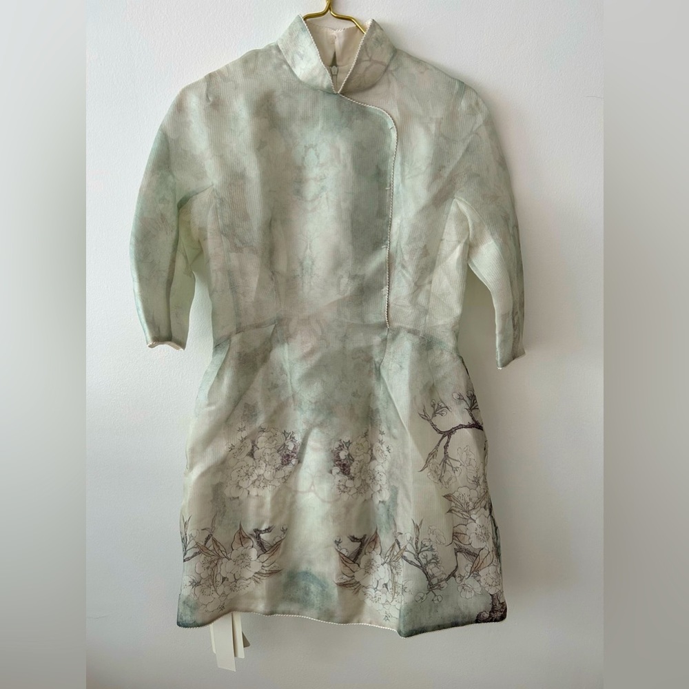Fenitang Women’s Ceremonial Tunic NWT
